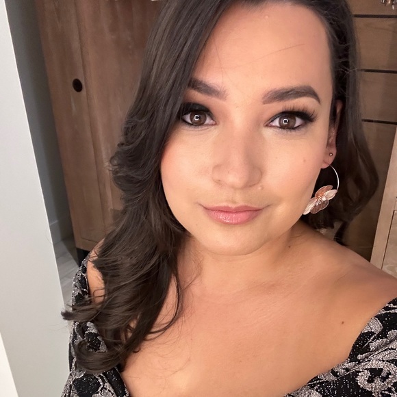 larissawcovert